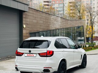 2013 BMW X5 30d III (F15), белый, 2800000 рублей, вид 4
