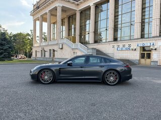 2019 Porsche Panamera GTS II, серый, 10990000 рублей, вид 2