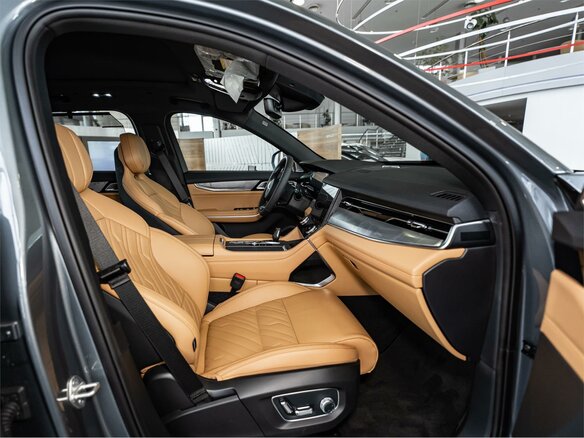 2026 Lynk & Co 01 I Рестайлинг 2, серый, 7178335 рублей - вид 17