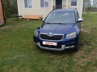 2014 Skoda Yeti I Рестайлинг, синий, 1050000 рублей, вид 3