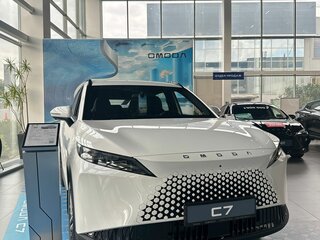 2026 Omoda C7, белый, 3499000 рублей, вид 3