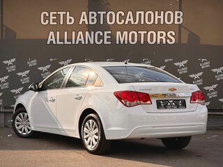 2014 Chevrolet Cruze I Рестайлинг, белый, 755000 рублей, вид 5