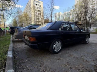 1986 Mercedes-Benz 190 (W201), чёрный, 260000 рублей, вид 4