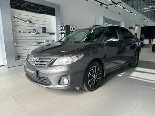 2010 Toyota Corolla X (E140, E150) Рестайлинг, серый, 850000 рублей, вид 1