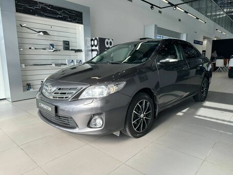 Toyota Corolla X (E140, E150) Рестайлинг