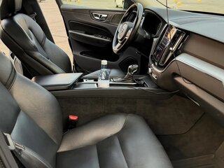 2018 Volvo XC60 II, чёрный, 2800000 рублей, вид 5