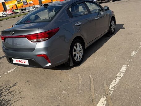 2017 Kia Rio IV, серый, 1200000 рублей, вид 5