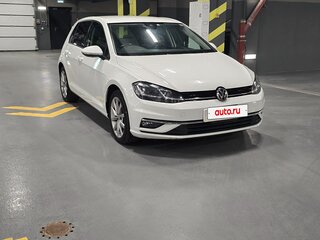 2018 Volkswagen Golf VII Рестайлинг, белый, 970000 рублей, вид 3