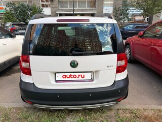2012 Skoda Yeti I, белый, 655000 рублей, вид 5