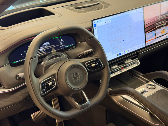 2026 Zeekr 8X 70 kWh, чёрный, 11890000 рублей - вид 22