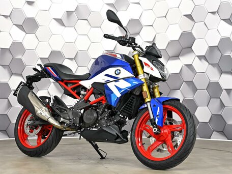 2023 BMW G 310 R, синий, 477000 рублей, вид 1