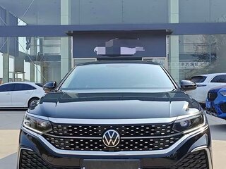 2023 Volkswagen Passat B8 Рестайлинг, чёрный, 1950100 рублей, вид 3