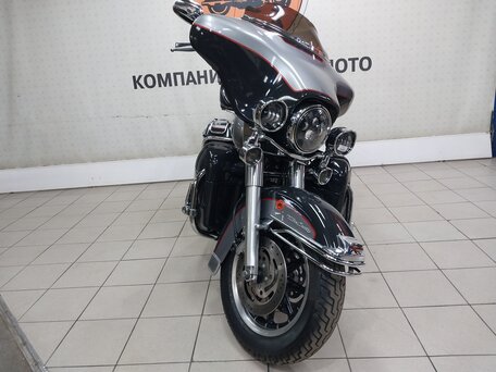 2004 Harley-Davidson Electra Glide, серый, 825000 рублей, вид 3
