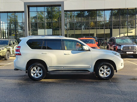 2010 Toyota Land Cruiser Prado 150 Series, белый, 2372000 рублей, вид 4