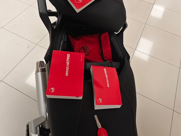 2019 Ducati Multistrada 1260, красный - вид 21