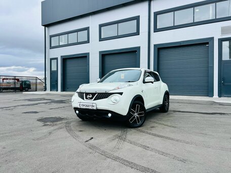 Nissan Juke I