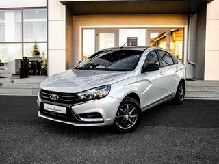 2017 Lada (ВАЗ) Vesta I, серебристый, 769000 рублей, вид 1