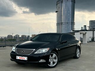 Lexus LS 460 IV