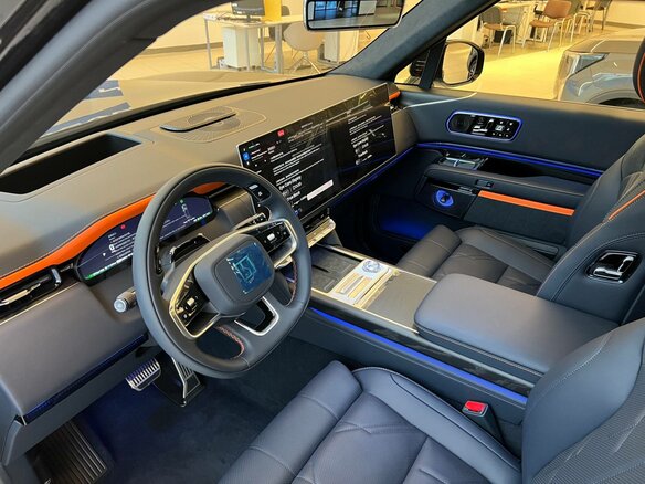 2026 Zeekr 9X 70 kWh, чёрный, 14490000 рублей - вид 19