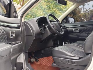2022 Mitsubishi Outlander III Рестайлинг 3, белый, 2210000 рублей, вид 5