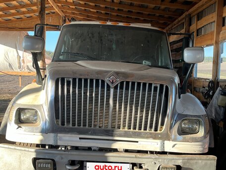 2008 International 7000 Series, белый, 1700000 рублей, вид 1