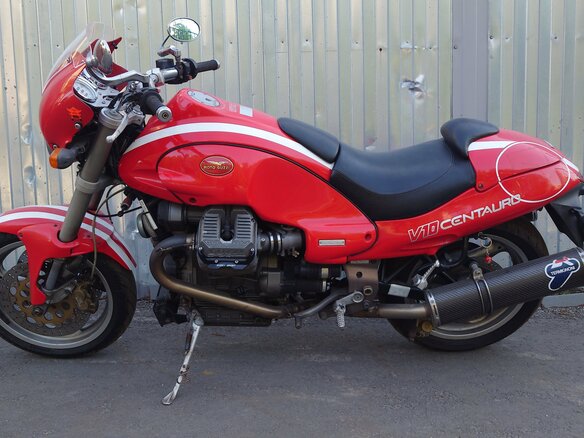 1996 Moto Guzzi V 10 Centauro, красный, 399000 рублей