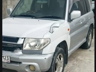 2000 Mitsubishi Pajero iO, серый, 390000 рублей, вид 1