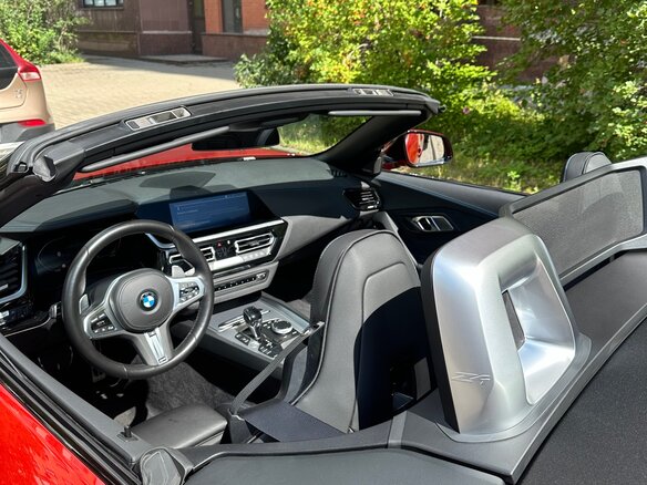 2020 BMW Z4 20i III (G29), красный, 5200000 рублей - вид 8
