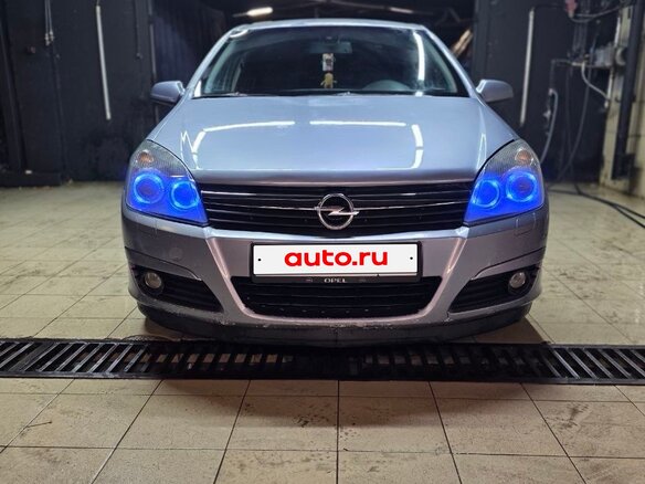 2006 Opel Astra H, серый, 360000 рублей - вид 2