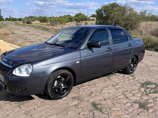 2016 Lada (ВАЗ) Priora I Рестайлинг, серебристый, 700000 рублей, вид 1