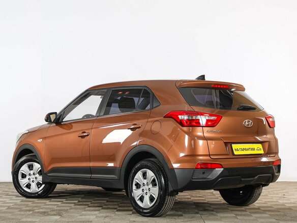 2017 Hyundai Creta I, коричневый, 1629000 рублей - вид 3