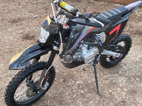 2026 K2R SX 140, чёрный, 83000 рублей