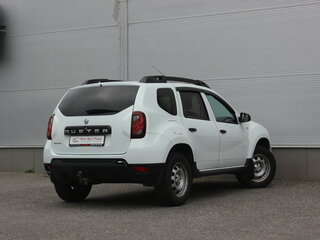 2017 Renault Duster I Рестайлинг, белый, 1017000 рублей, вид 2