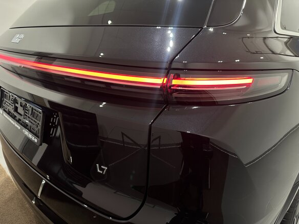 2026 Li Auto (Lixiang) L7 52.3 kWh I Рестайлинг, чёрный, 10600000 рублей - вид 17