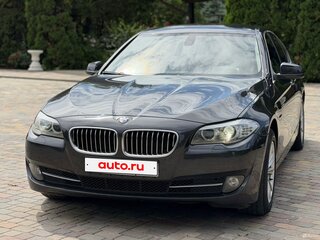 2011 BMW 5 серии 530d xDrive VI (F10/F11/F07), серый, 1700000 рублей, вид 1