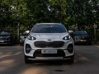 2018 Kia Sportage IV Рестайлинг, белый, 2278000 рублей, вид 3