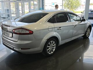 2011 Ford Mondeo IV Рестайлинг, серебристый, 465000 рублей, вид 4
