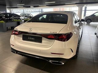 2025 Mercedes-Benz E-Класс 300 VI (W214, S214), белый, 11500000 рублей, вид 4