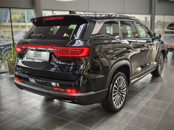 2025 Soueast S09, чёрный, 4099000 рублей - вид 4