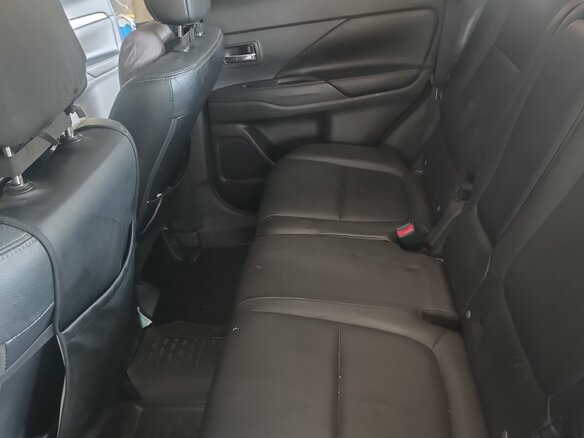 2013 Mitsubishi Outlander III, синий, 975000 рублей - вид 10