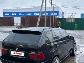 2004 BMW X5 4.4i I (E53) Рестайлинг, чёрный, 1000000 рублей, вид 3