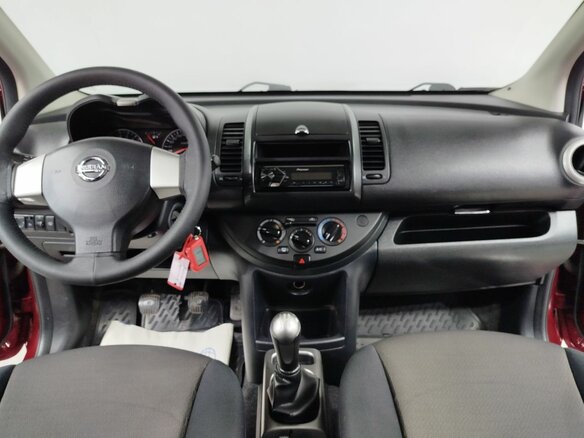 2012 Nissan Note I Рестайлинг, красный, 650000 рублей - вид 14