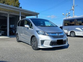 2016 Honda Freed I Рестайлинг 2, серебристый, 929000 рублей, вид 1