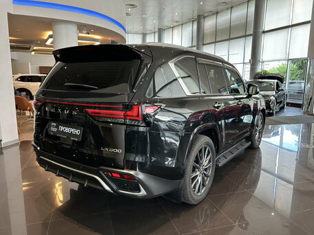2023 Lexus LX 600 IV, чёрный, 12999000 рублей, вид 5