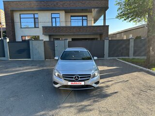 2015 Mercedes-Benz A-Класс 180 III (W176), серый, 1250000 рублей, вид 4