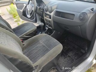 2015 Renault Logan I Рестайлинг, серый, 820000 рублей, вид 5