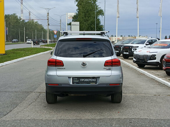 2016 Volkswagen Tiguan I Рестайлинг, серебристый - вид 5