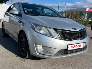 2012 Kia Rio 4-speed III, серебристый, 620000 рублей, вид 1
