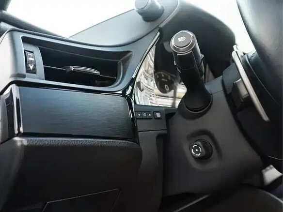 2024 Lexus ES 200 VII Рестайлинг, белый, 4633000 рублей - вид 20