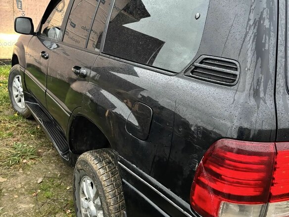 2001 Lexus LX 470 II, чёрный, 1050000 рублей - вид 4